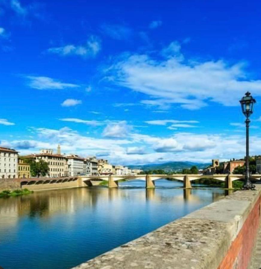 Appartamento Cozy Classic Italian House Near Santa Croce, On The Lungarno Firenze Esterno foto